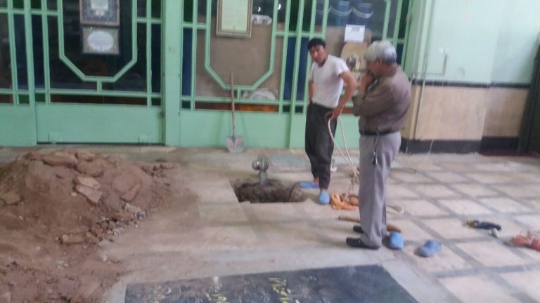 مطالعات ژئوتکنیک با استفاده از حفر چاهک دستی و نمونه گیری و انجام آزمایش برش برجا و بارگذاری صفحه در گالری چاهک