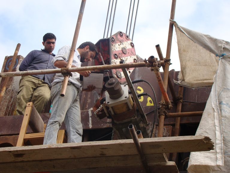 کشش انکر